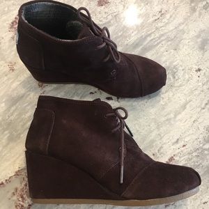 TOMS Brown Suede Booties